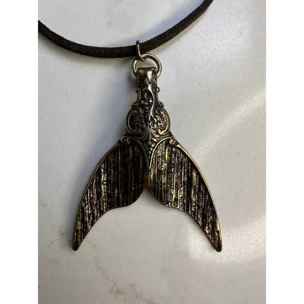 Fish Tail Necklace